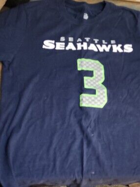 Seattle Seahawks Kids Navy Blue #3 Wilson  Jersey Tee Size Y14/16- NFL